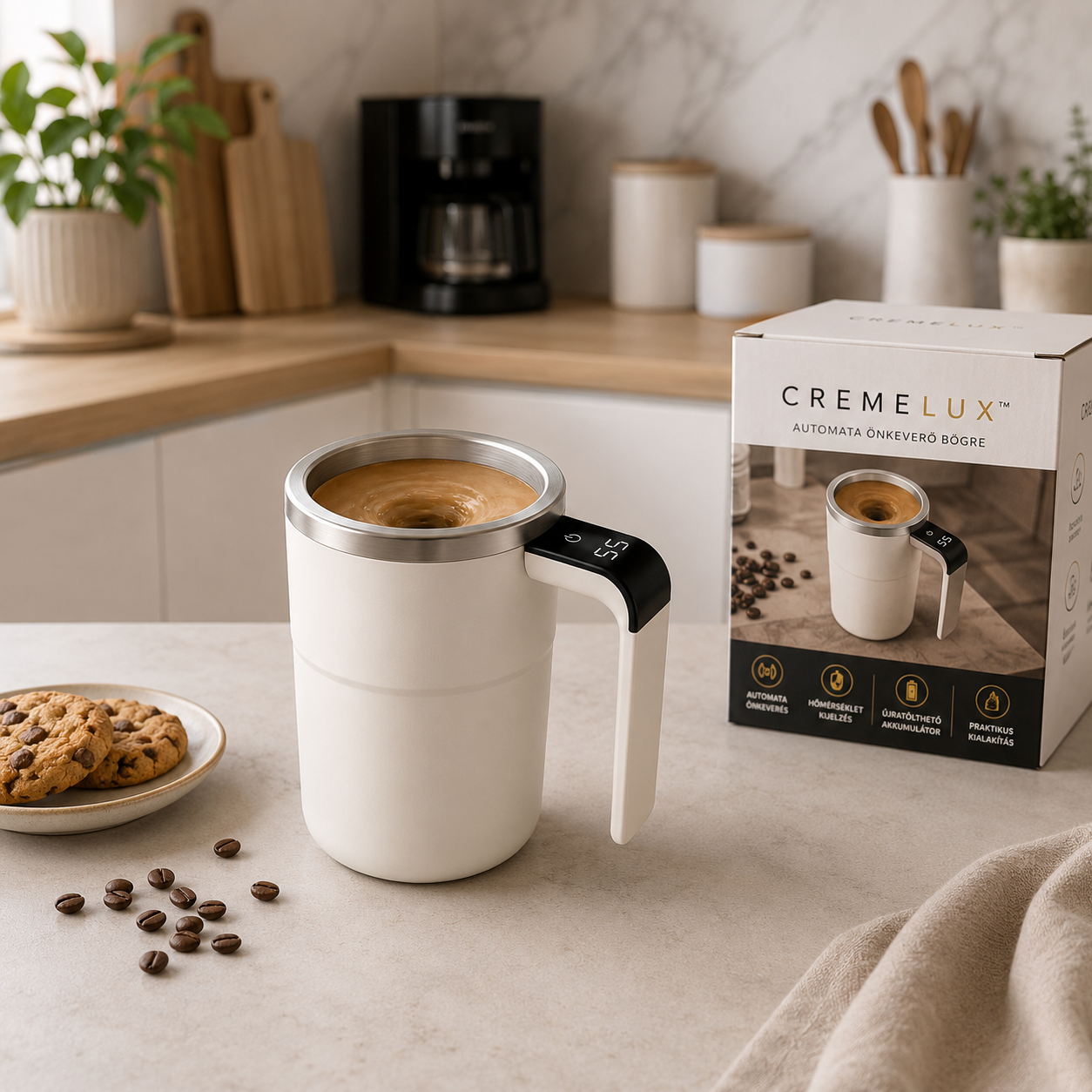 CremeLux™ Automatikus Önkavaró Bögre